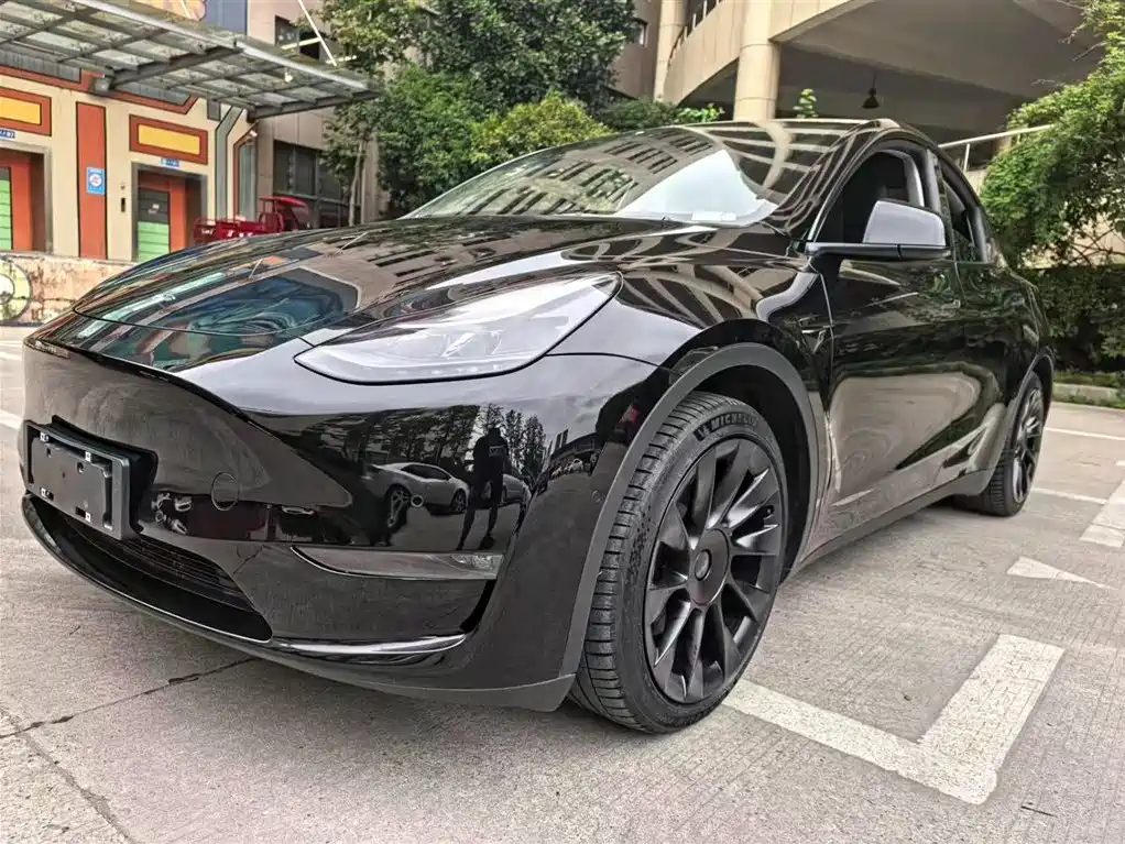 Tesla Model Y 2022 — фото 4
