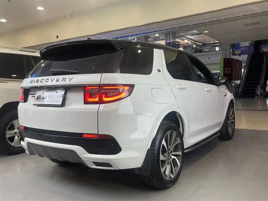 Land Rover Discovery Sport 2020 — фото 12