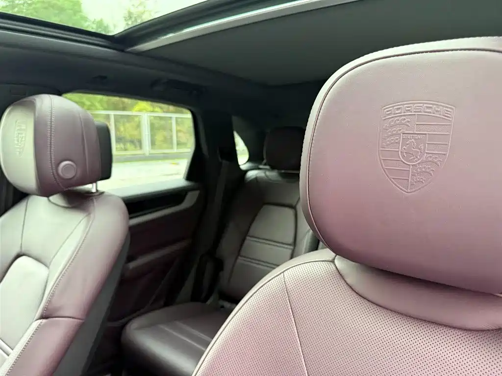 Porsche Cayenne 2026 — фото 11