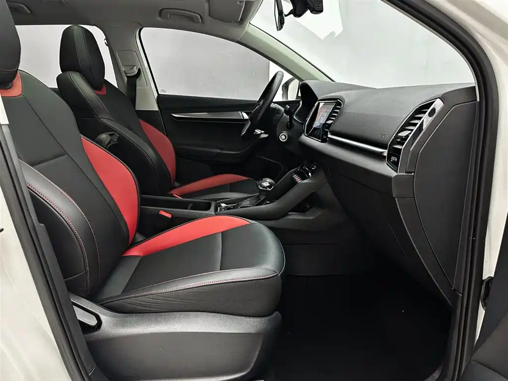 Skoda Karoq 2022 — фото 20