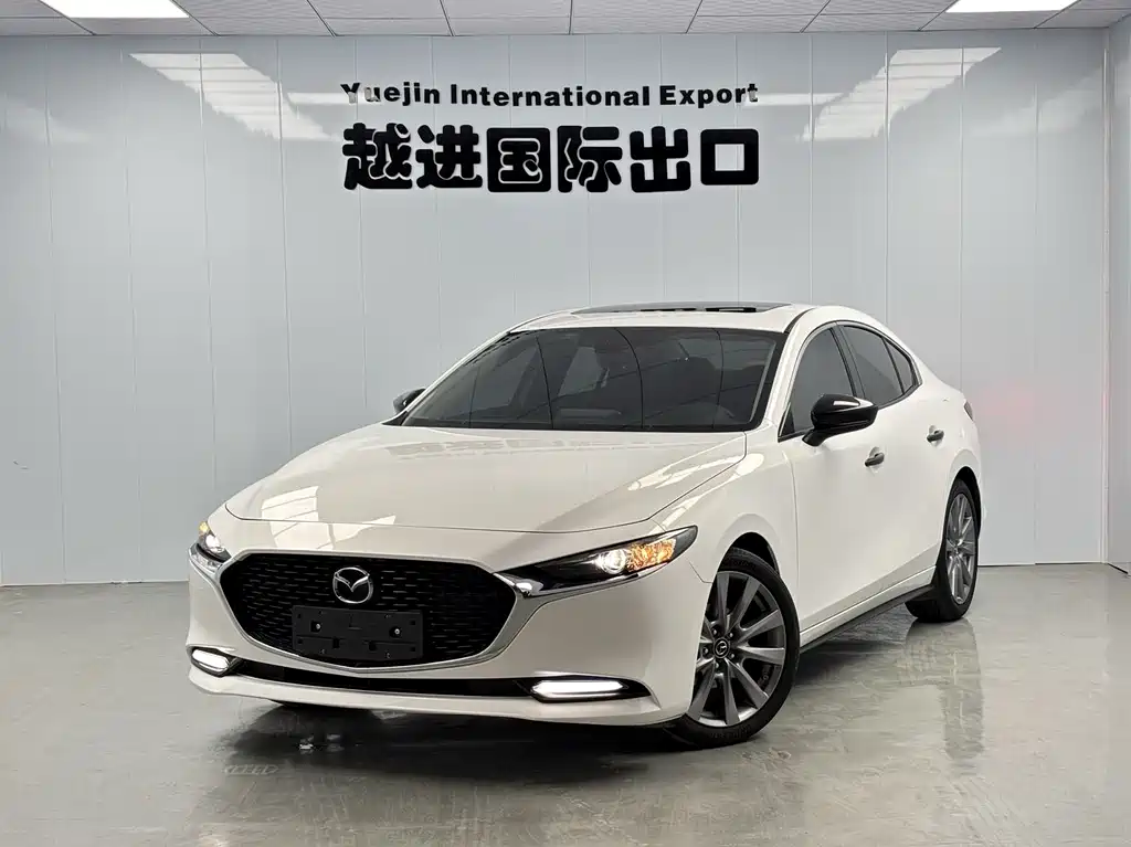 Mazda 3 Axela 2022