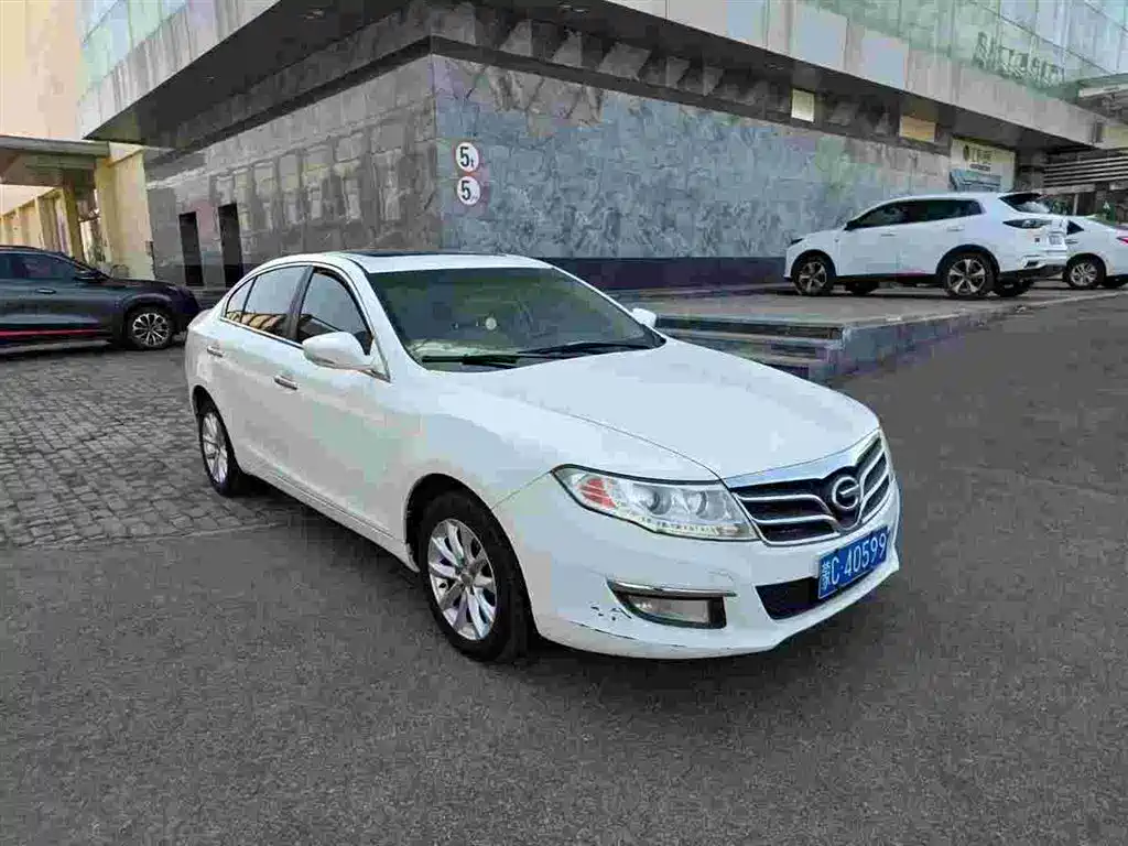 GAC Motor Trumpchi GA5 2014