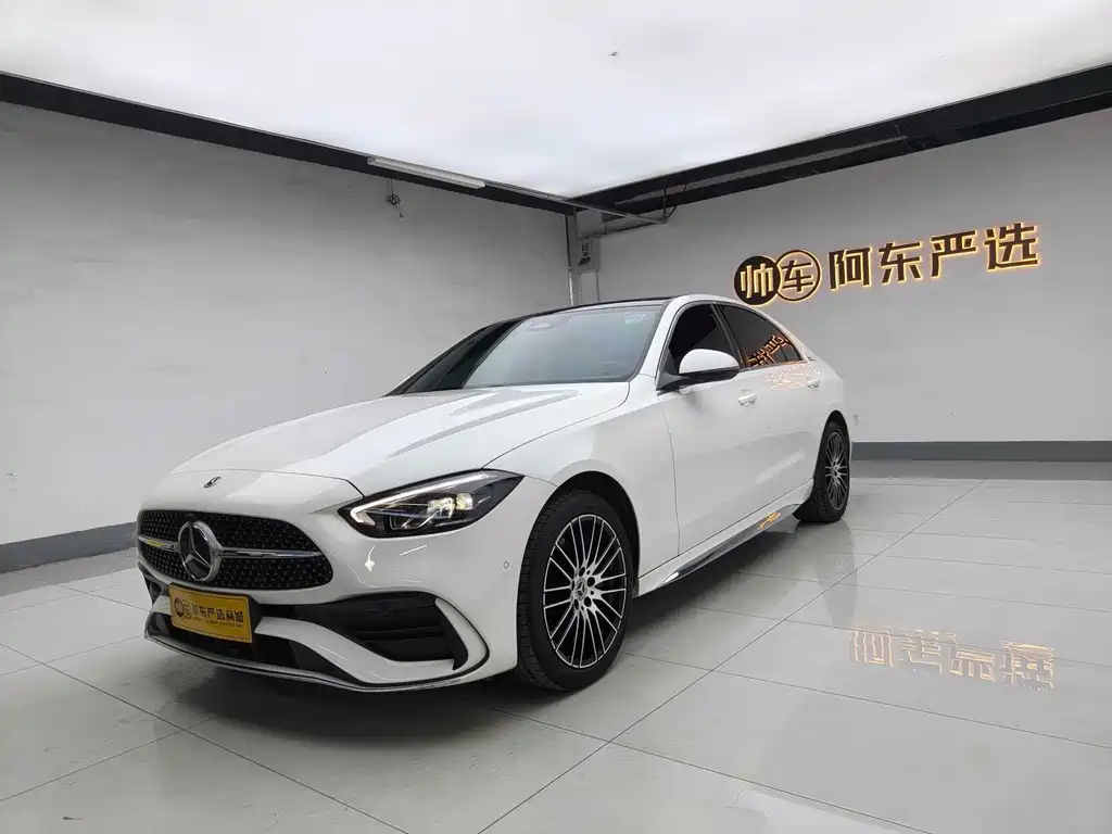 Mercedes-Benz C-Class 2022 — фото 1