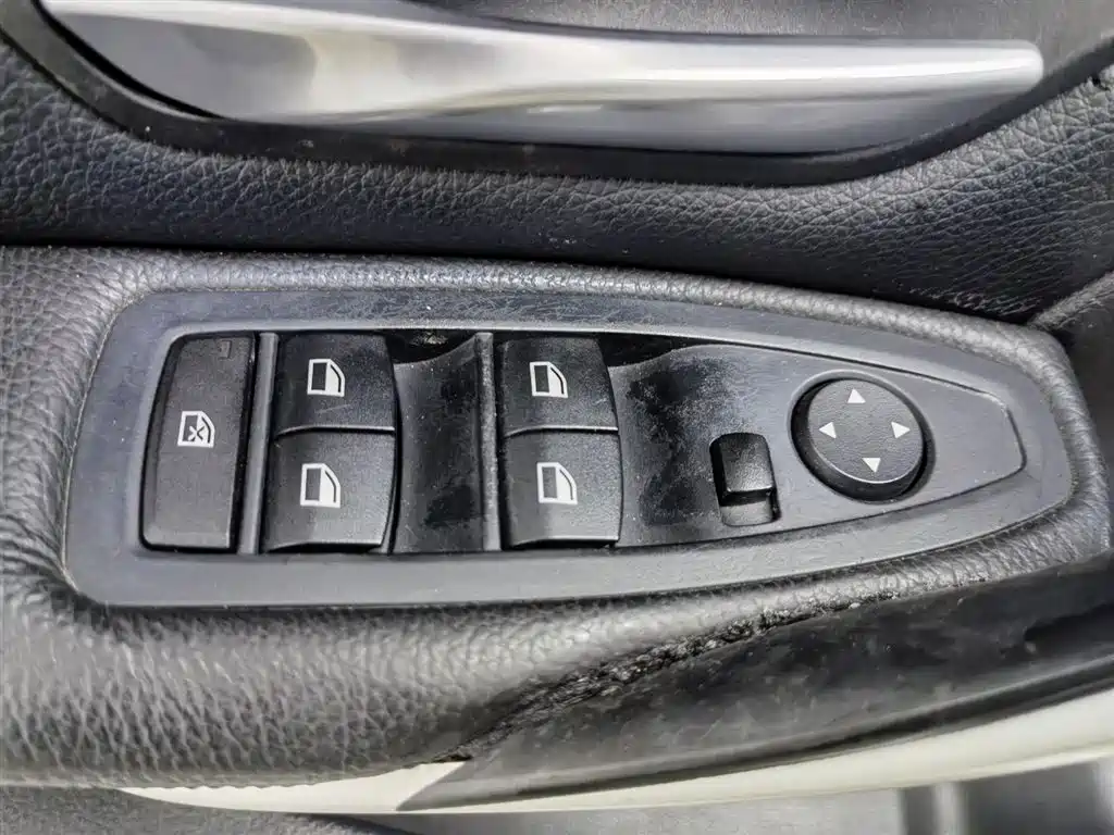 BMW 3 Series 2013 — фото 9
