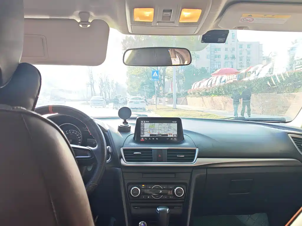 Mazda 3 Axela 2018