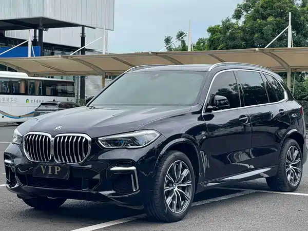 BMW X5 2022