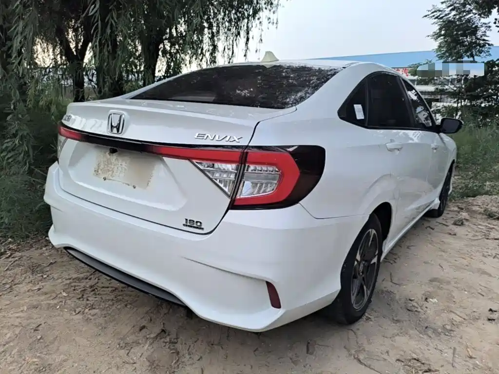 Honda Envix 2020