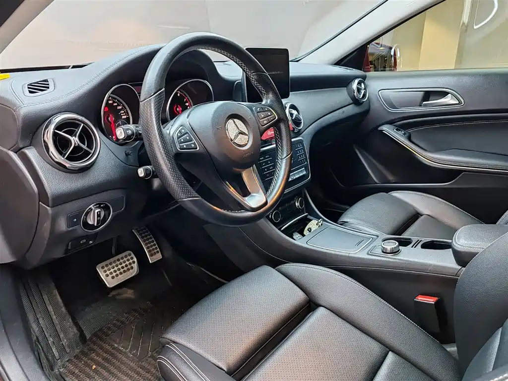 Mercedes-Benz GLA 2019 — фото 8
