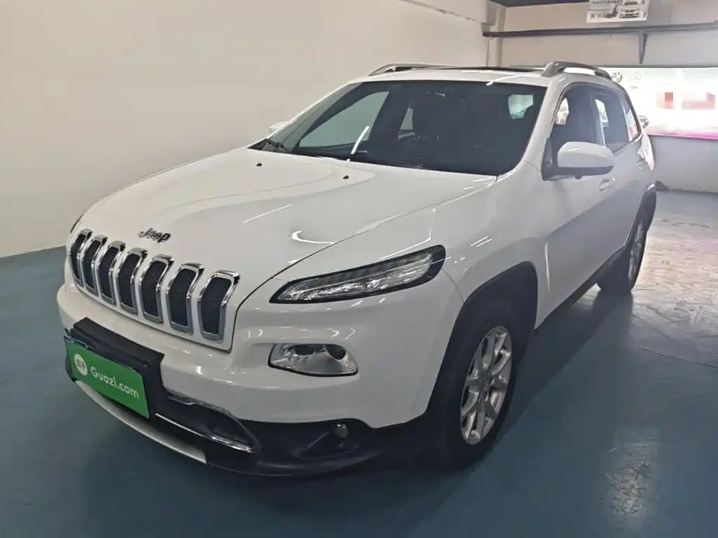 Jeep Cherokee 2018 — фото 1