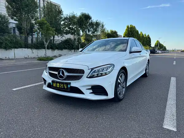 Mercedes-Benz C-Class 2020