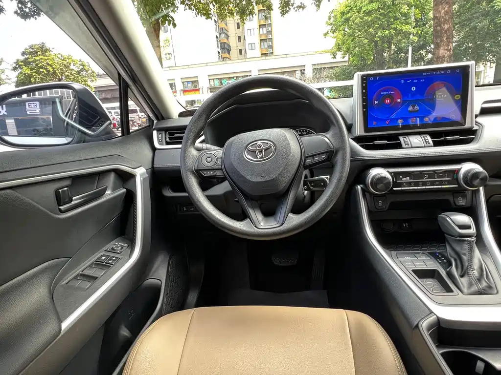 Toyota Wildlander 2022 — фото 20