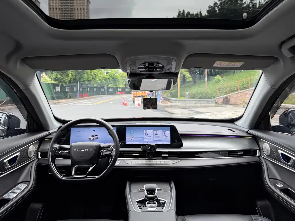Chery Tiggo 8 PRO 2025 — фото 8