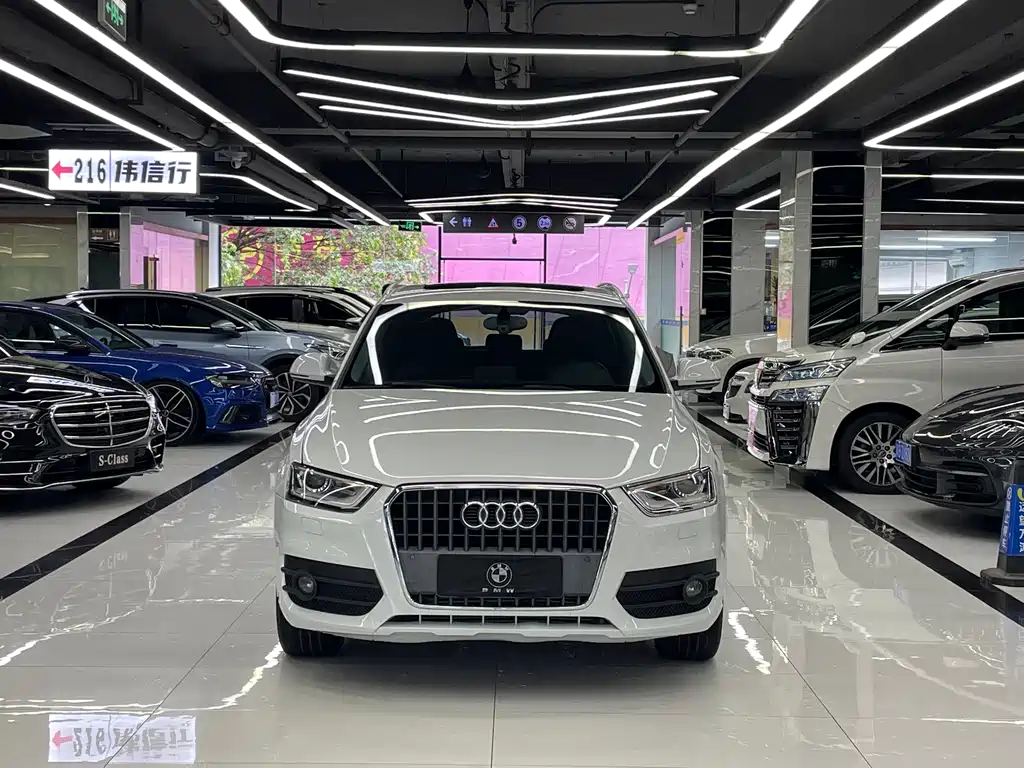 Audi Q3 2014 — фото 2
