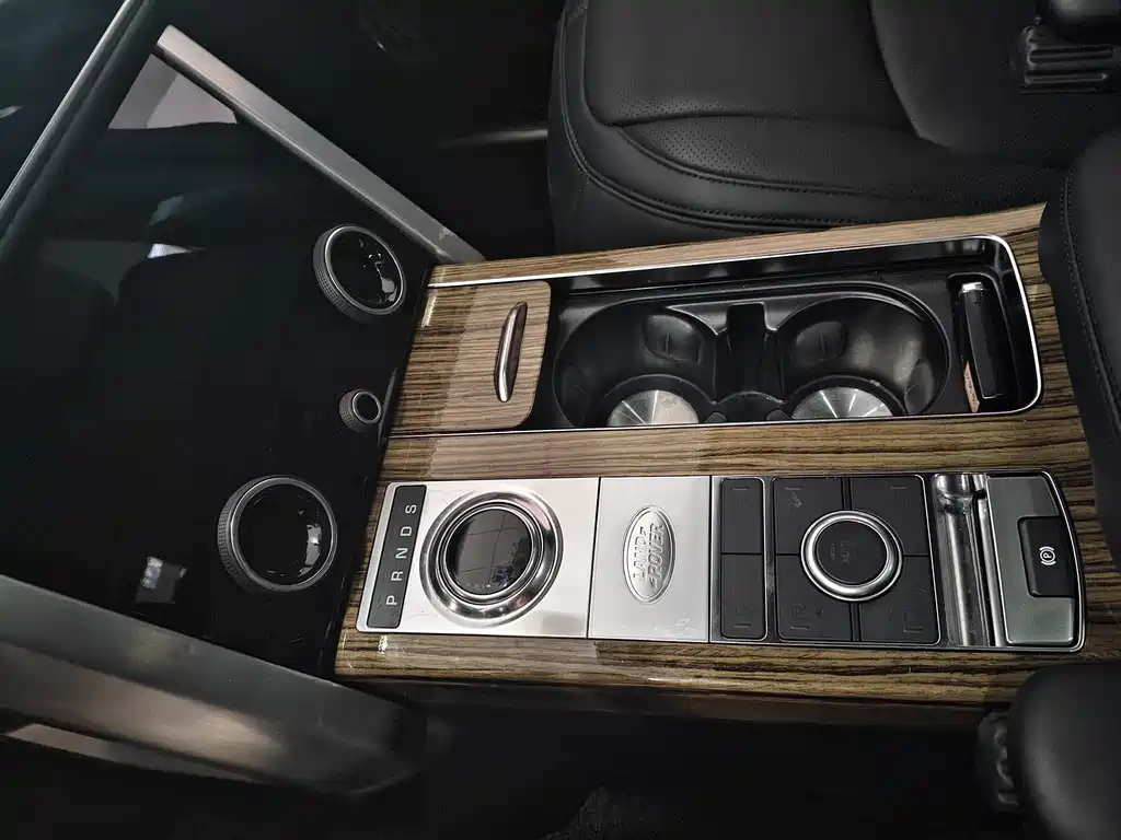 Land Rover Range Rover 2019 — фото 5
