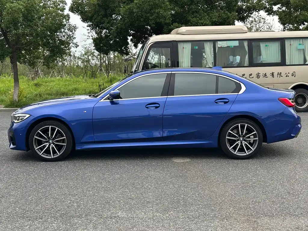 BMW 3 Series 2020