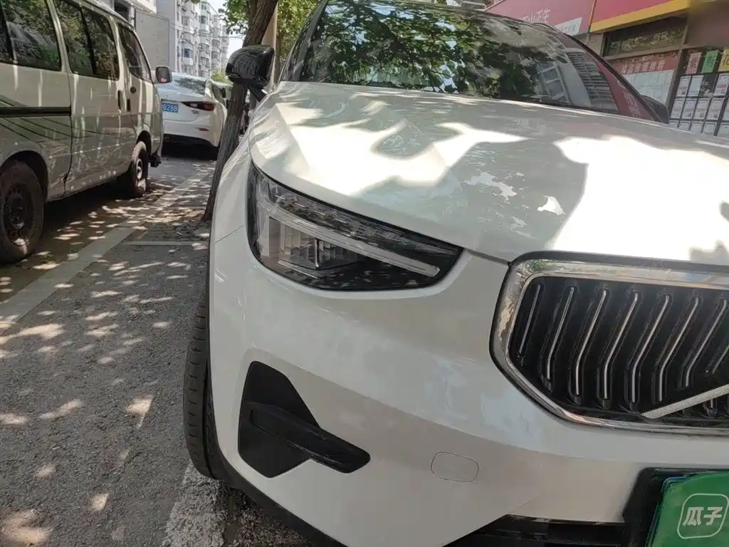 Volvo XC40 2023