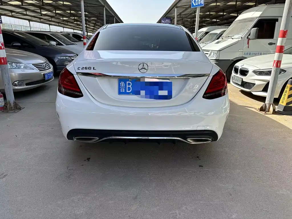 Mercedes-Benz C-Class 2019 — фото 10