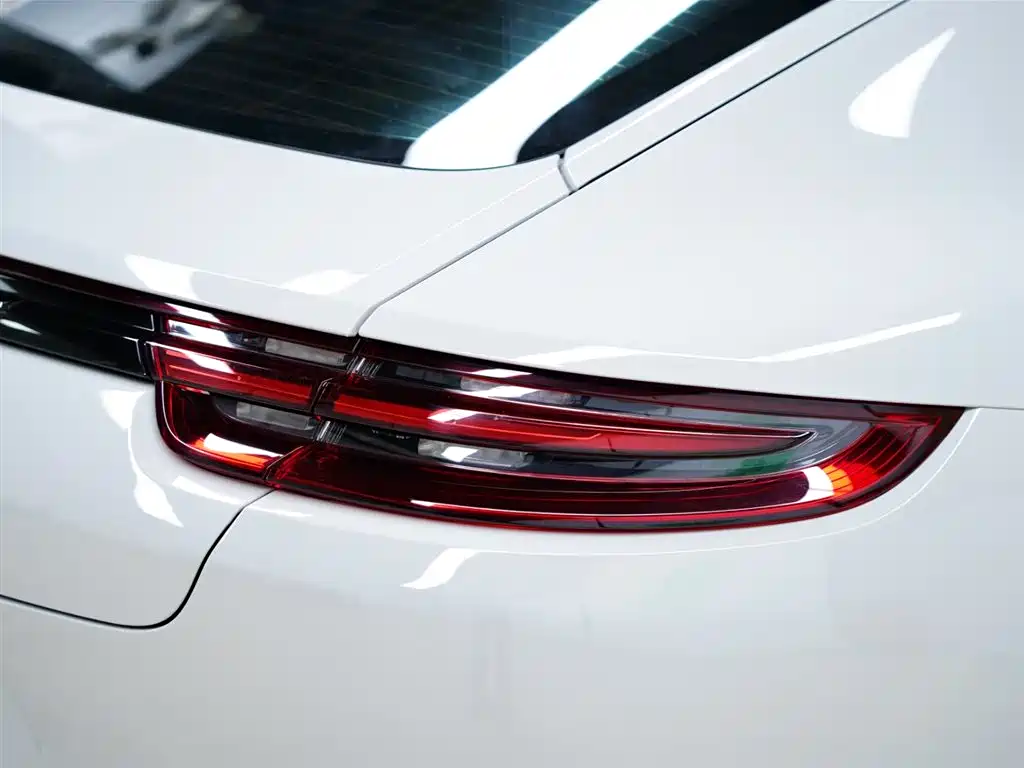 Porsche Panamera 2019 — фото 4