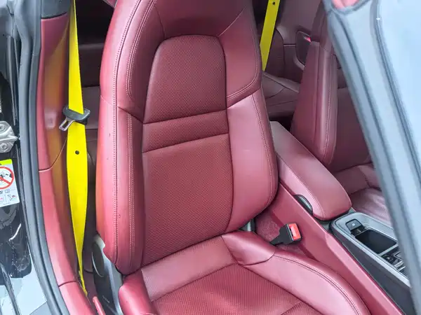 Porsche 911 2023