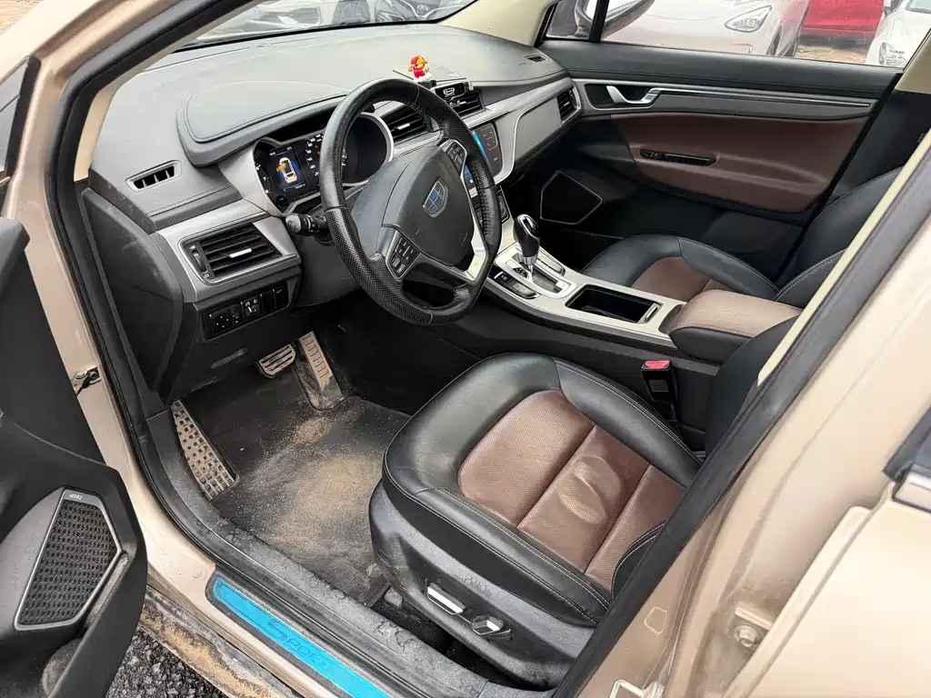 Geely Emgrand GS 2018 — фото 4