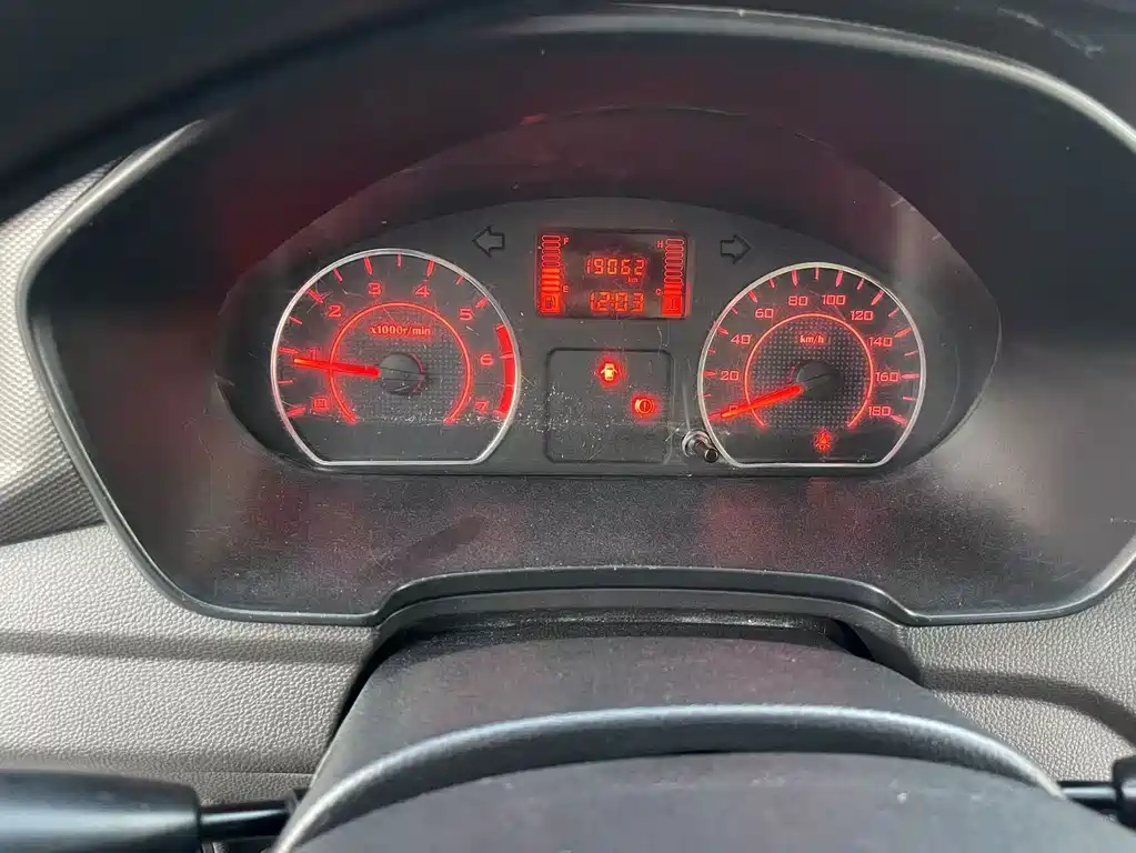 Wuling Hongguang V 2021