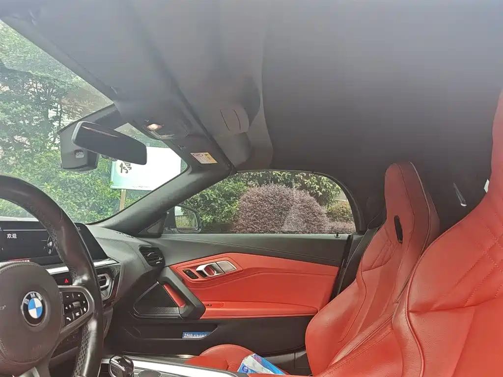 BMW Z4 2021 — фото 19
