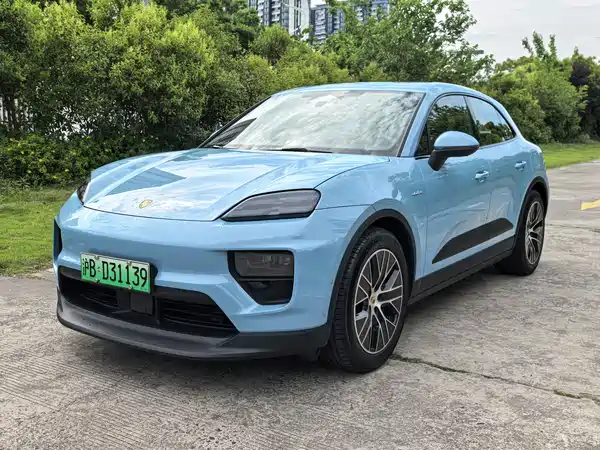 Porsche Macan New Energy 2024