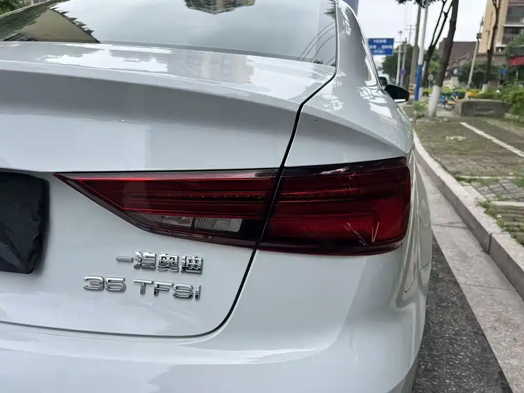 Audi A3 2020 — фото 22