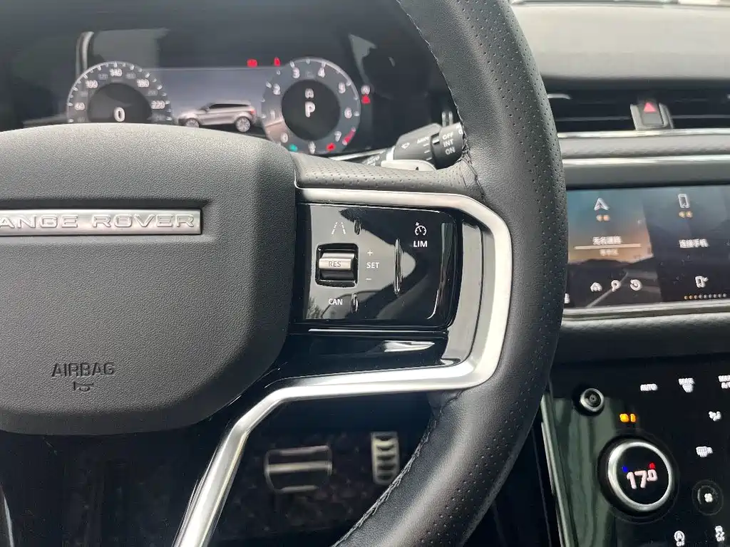 Land Rover Evoque 2024 — фото 20
