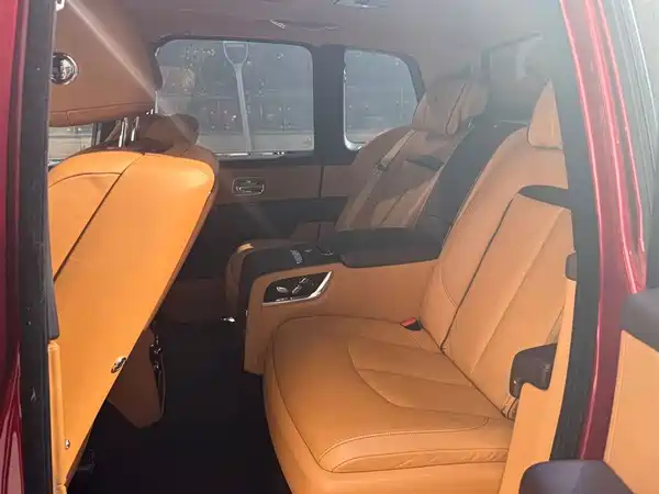 Rolls-Royce Cullinan 2018