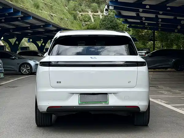 Li Auto L7 2023