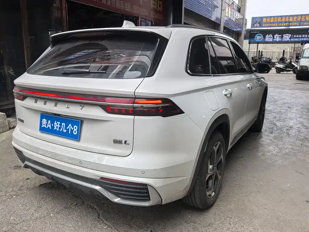 Geely Xingyue L 2023 — фото 12