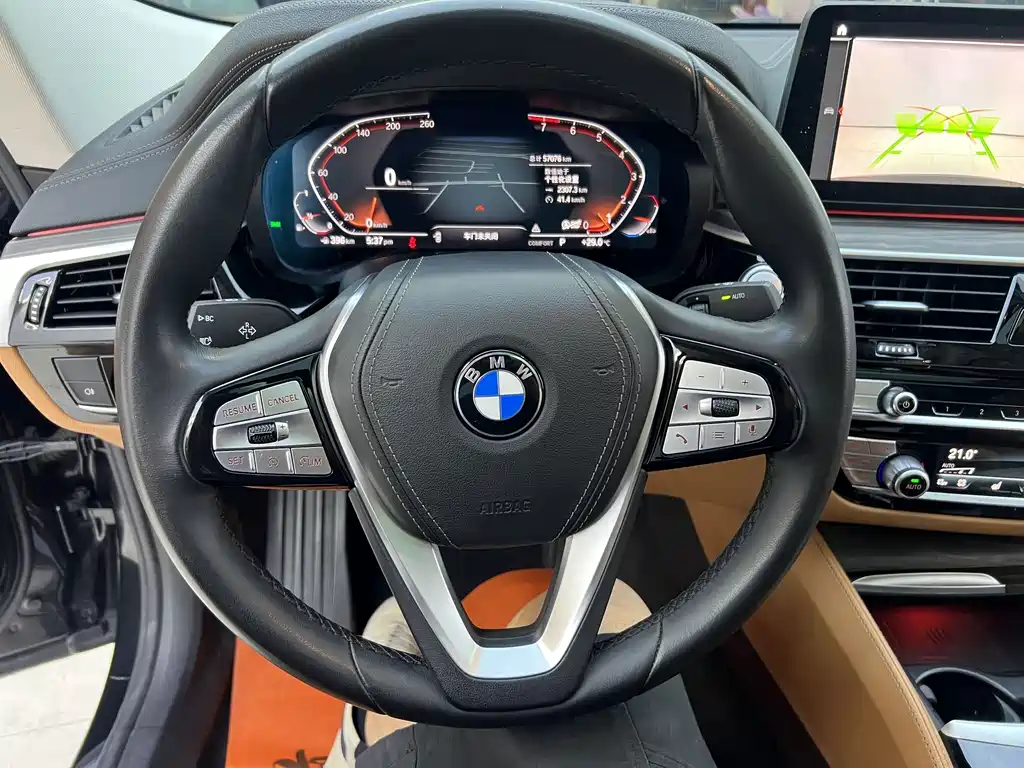 BMW 6 Series GT 2024 — фото 15