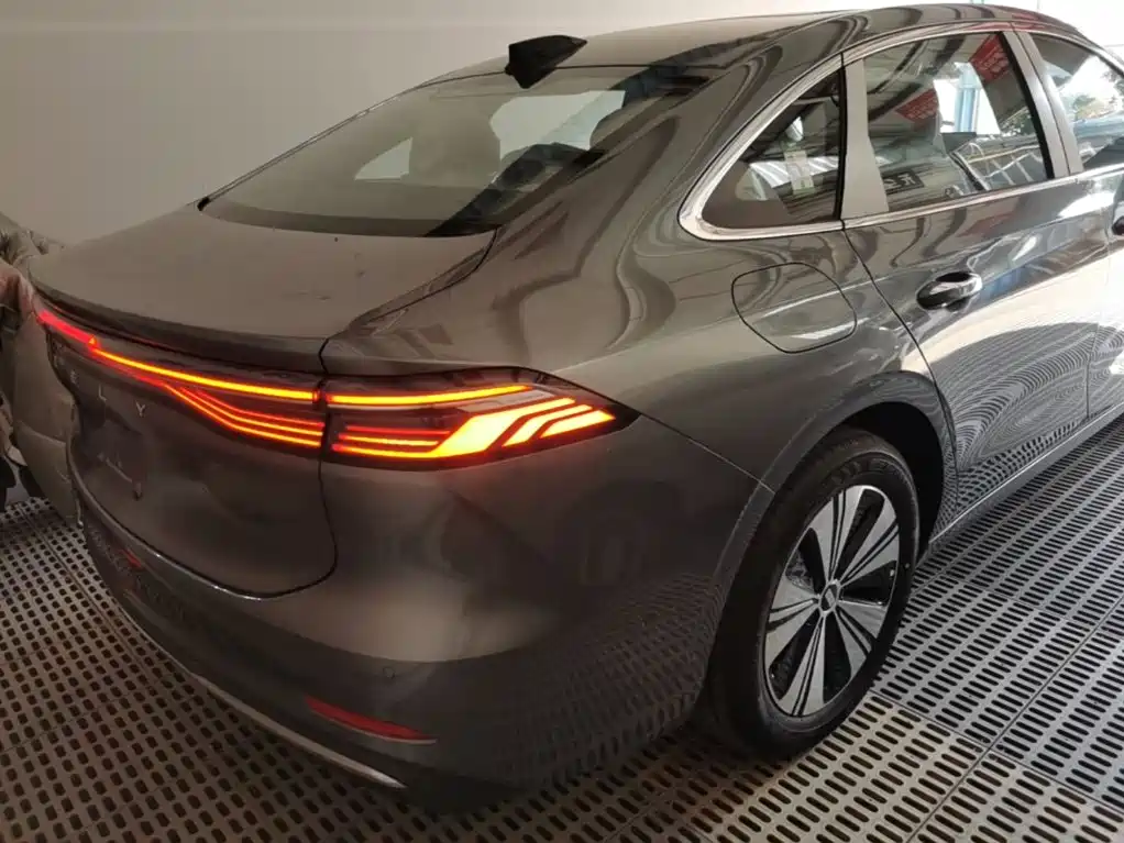 Geely Galaxy A7 EM 2026 — фото 8