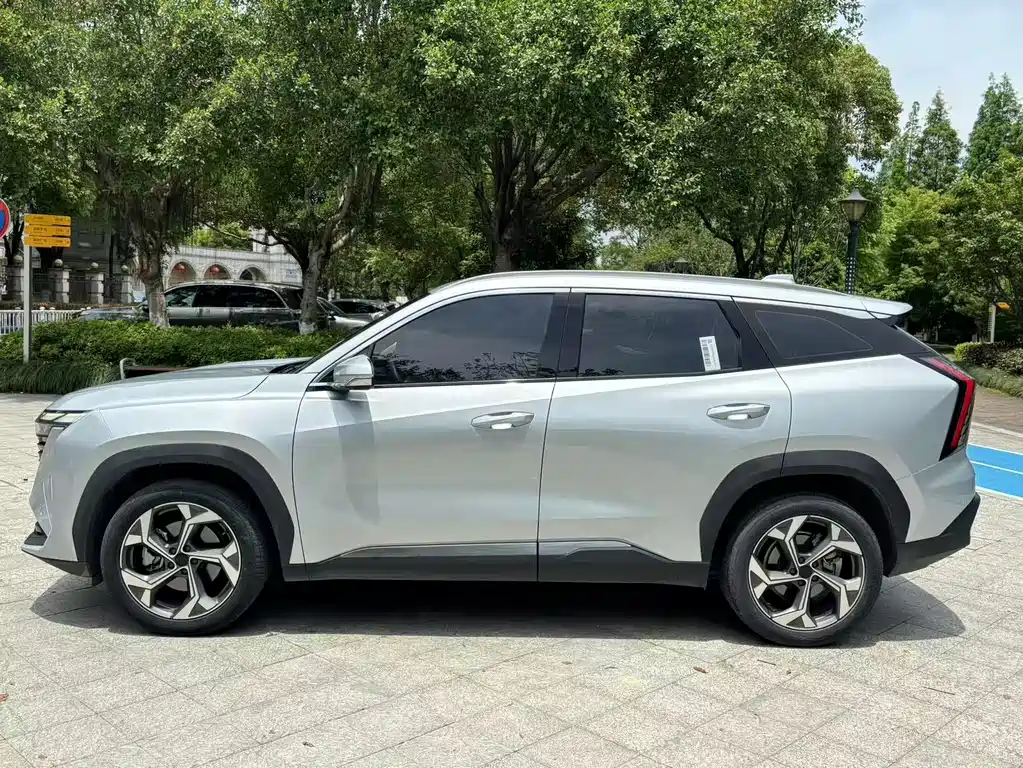 Geely Boyue L 2022 — фото 15