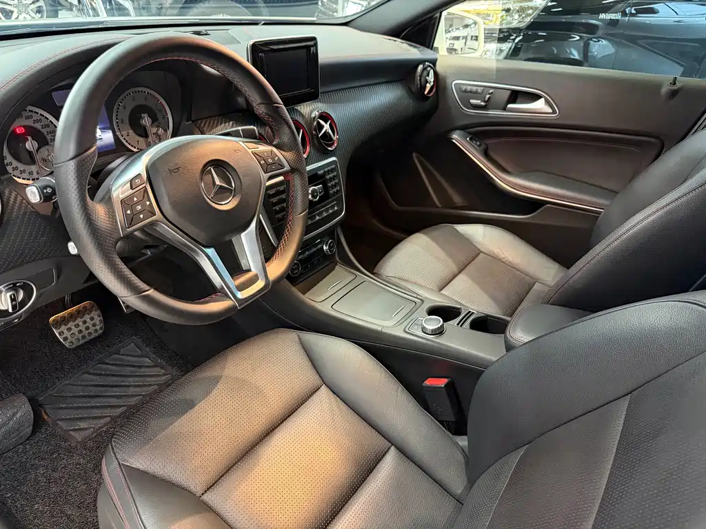 Mercedes-Benz A-Class 2016