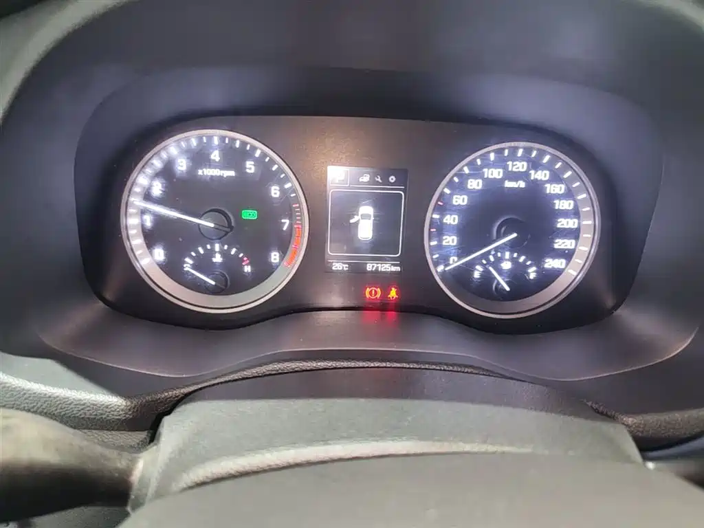 Hyundai Tucson 2016 — фото 12