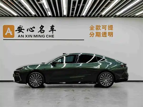 Geely Galaxy Starshine 8 2025