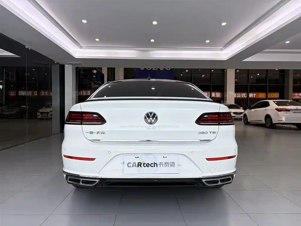 Volkswagen CC 2024
