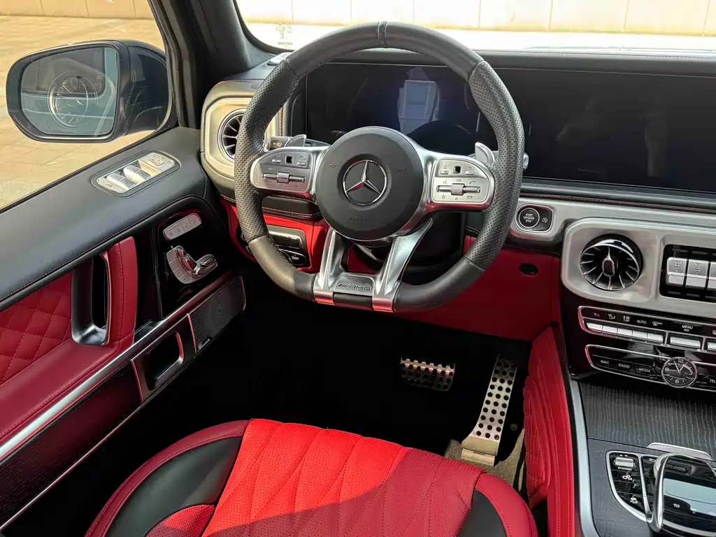 Mercedes-Benz G-Class 2024 — фото 15