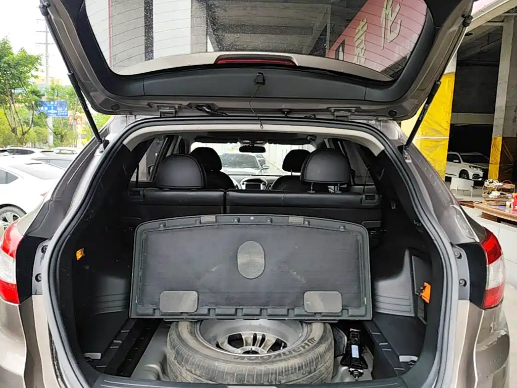Hyundai ix35 2015 — фото 19