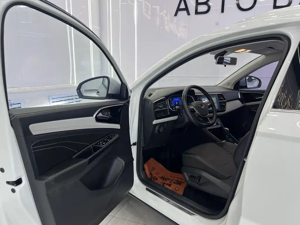 Jetta VS5 2023
