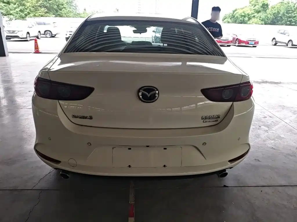 Mazda 3 Axela 2021