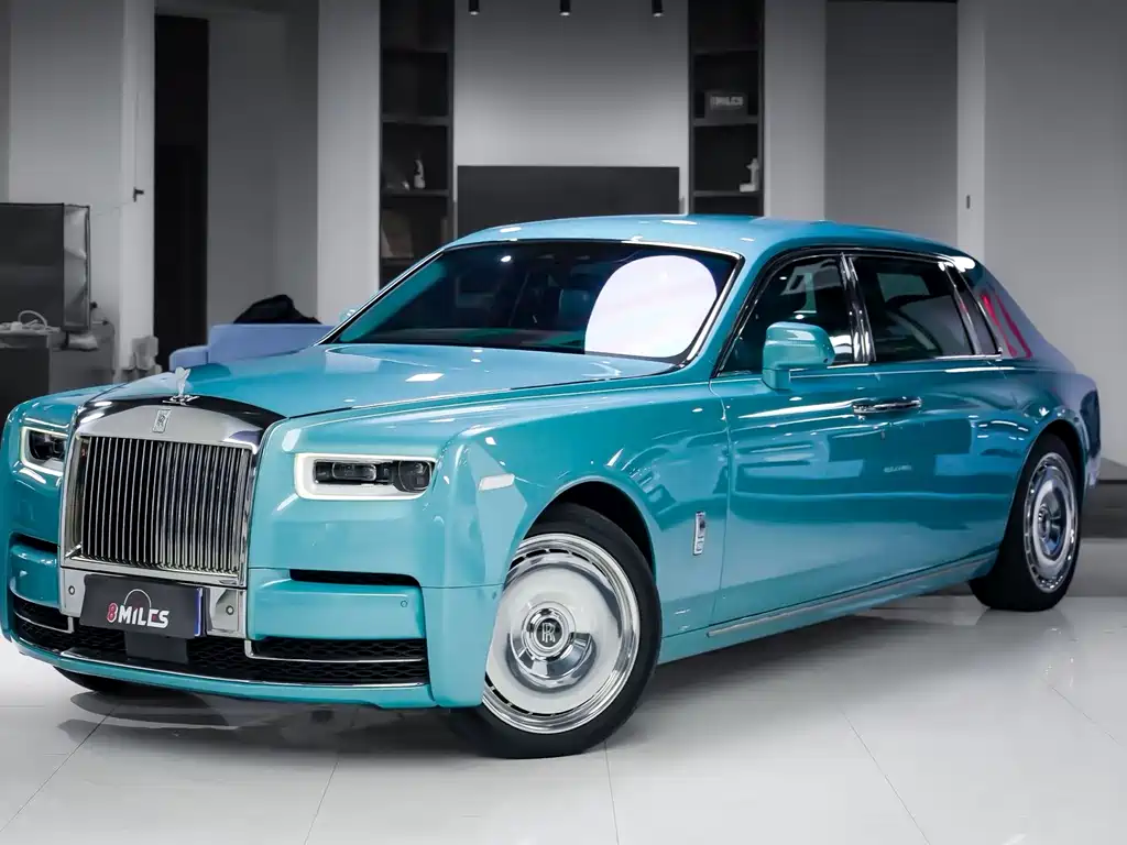Rolls-Royce Phantom 2020 — фото 1