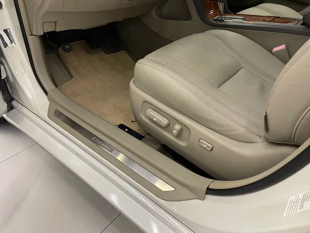 Toyota Camry 2008 — фото 28