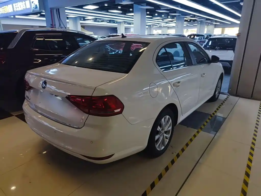 Volkswagen Lavida 2016