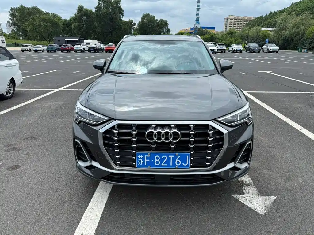 Audi Q3 2023 — фото 12
