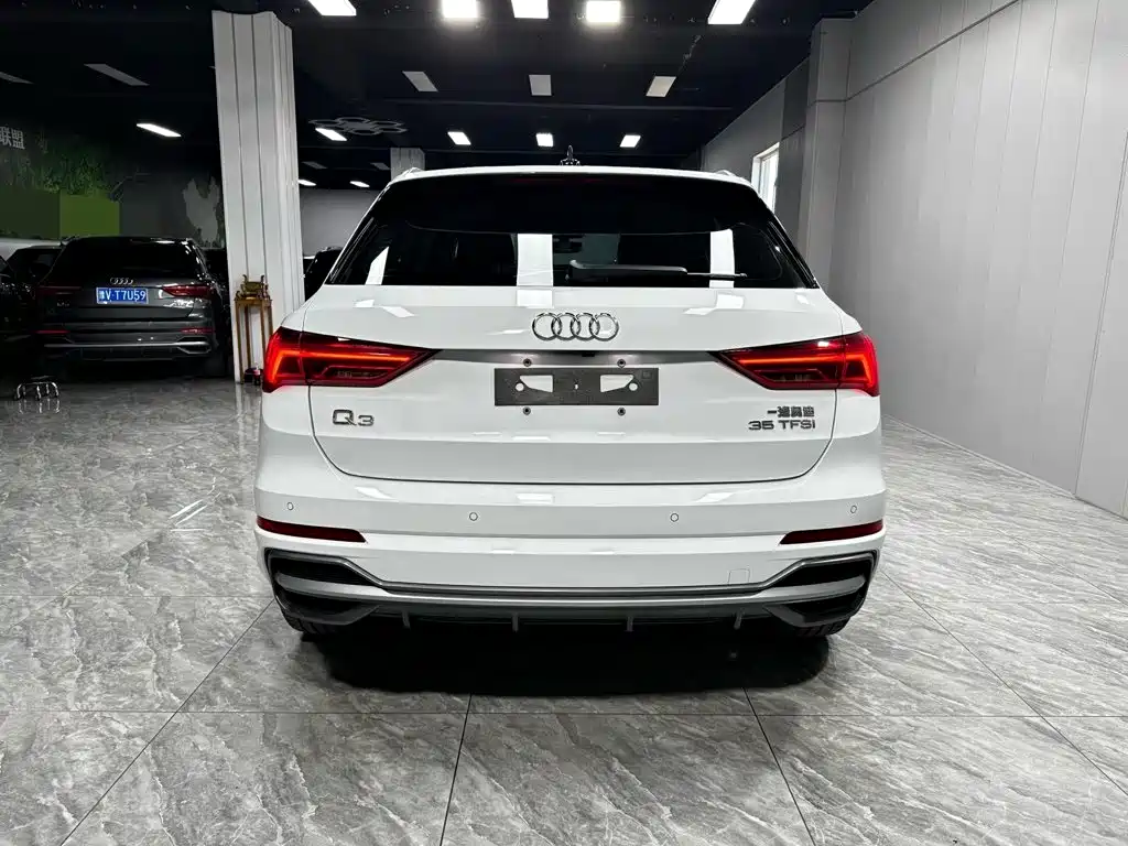 Audi Q3 2022