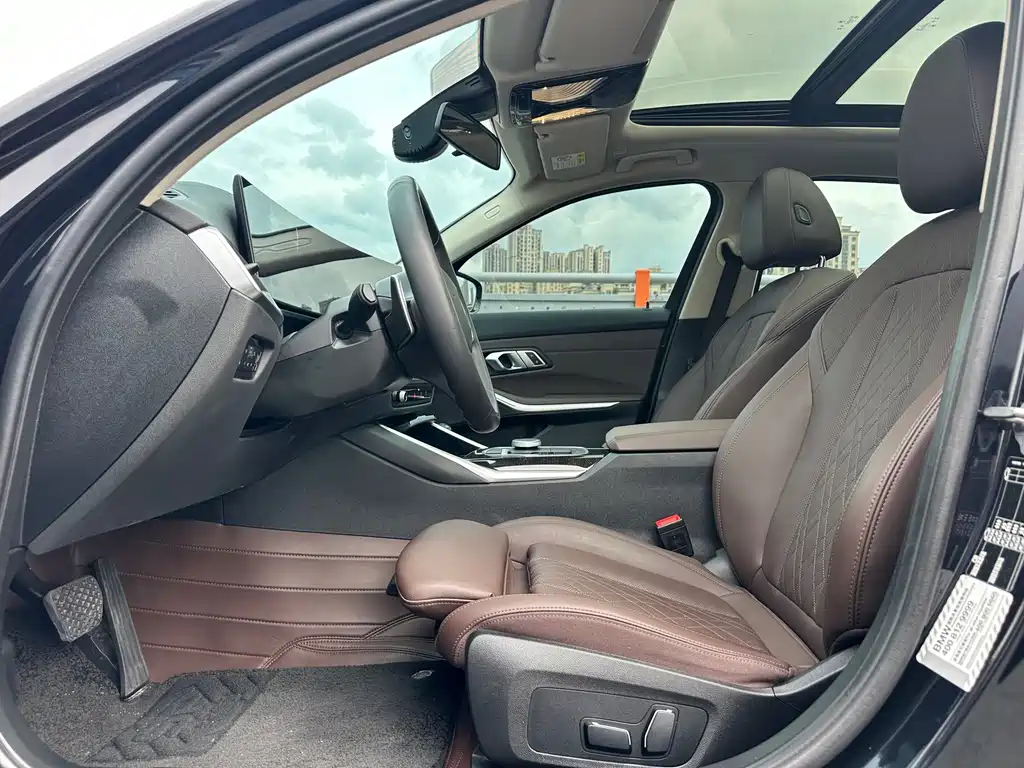 BMW 3 Series 2024