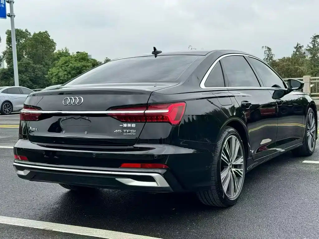 Audi A6L 2023 — фото 7